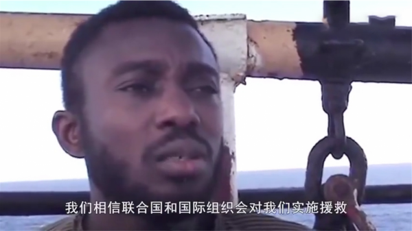 索馬利亞海盜最丟臉的搶劫：挾持貨船2年沒人來贖，還要養22名人質