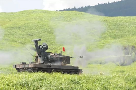 “陸自”版“獵豹”自行高炮，單車造價高達1億，17年才造出52輛