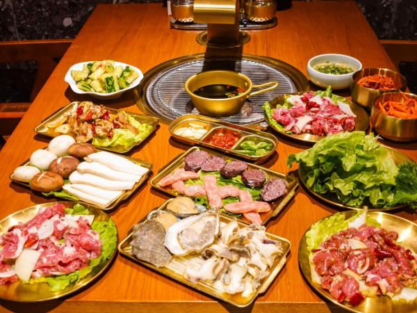 紫薇路上排隊都要吃的朝鮮烤肉！大口吃肉大口喝酒，全都安排上