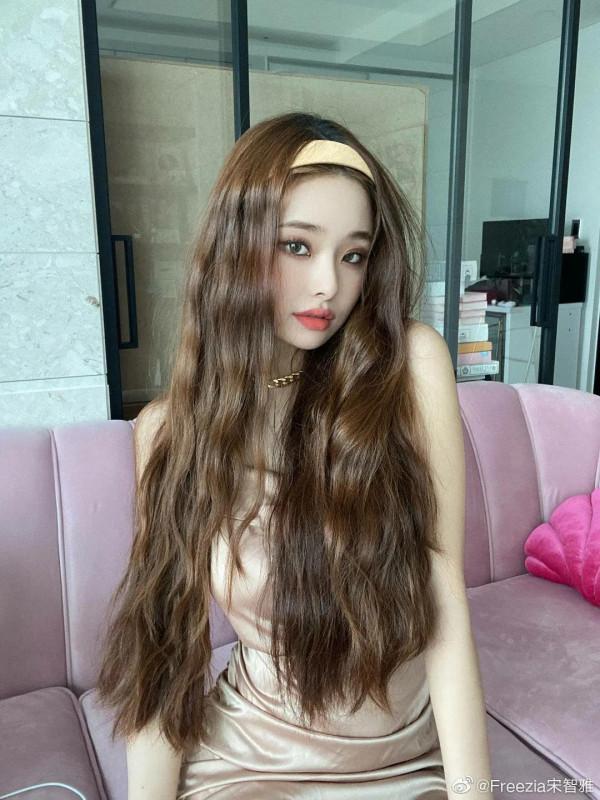 顏值即正義宋智雅