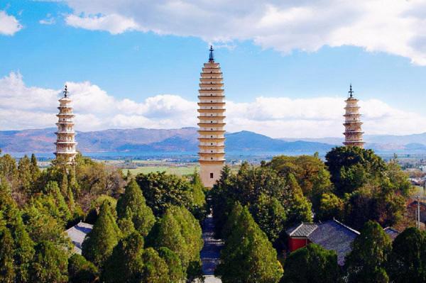 雲南一“鉅富豪宅”,主人創辦了當地最早的女子學院,就位於騰衝 雲南一“鉅富豪宅”,主人創辦了當地最早的女子學院,就位於騰衝