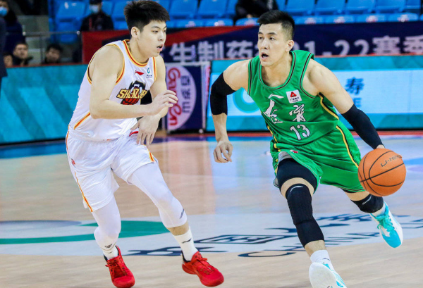 郭艾倫26&plus;6張鎮麟12分獻致勝補籃 遼寧2分險勝深圳奪7連勝