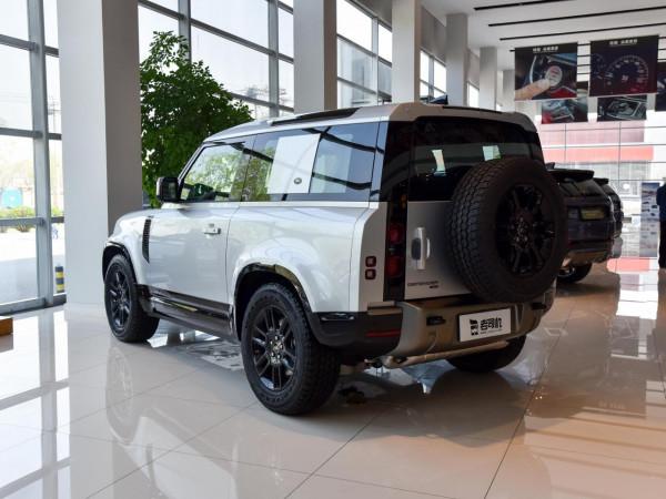 頂級豪華配置,進口四驅豪華越野SUV,6缸3.0T,實拍路虎衛士 頂級豪華配置,進口四驅豪華越野SUV,6缸3.0T,實拍路虎衛士