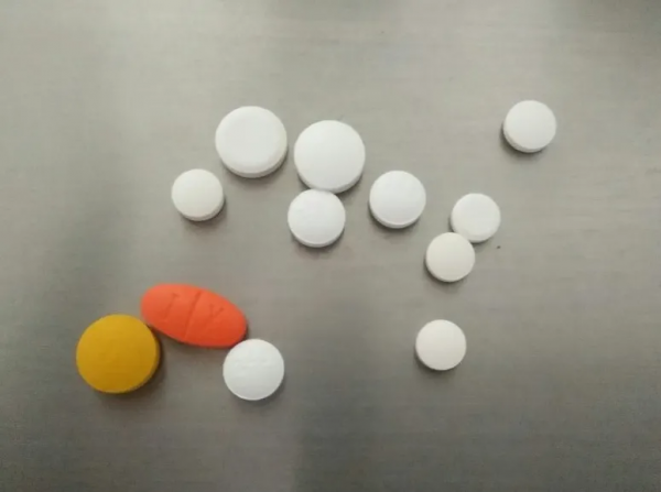 我是識藥大師&mdash;&mdash;記玉田縣中醫醫院神志一科識別口服藥競賽