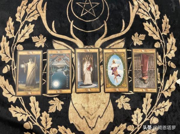 簡恩塔羅：金牛座2022年上半年大體運勢：事業變動越走越順，轉運