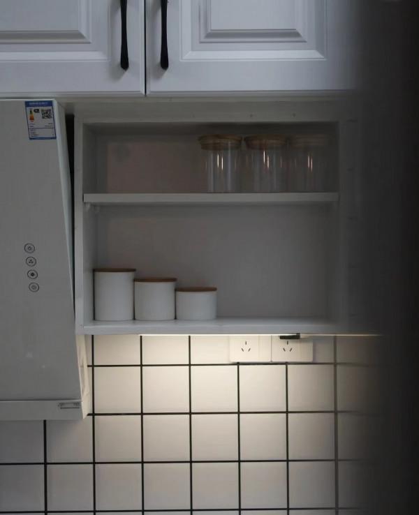 河南夫婦堅持&OpenCurlyDoubleQuote;窮裝&rdquo;，140㎡才花10W，那就一個高階，給大家瞅瞅