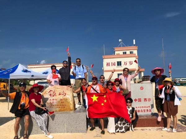 66位勇士,25輛車,96天史詩般的人生旅途,35000公里的偉大行程 66位勇士,25輛車,96天史詩般的人生旅途,35000公里的偉大行程