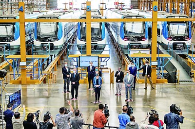 以全球視野促進不同民族和文明之間對話