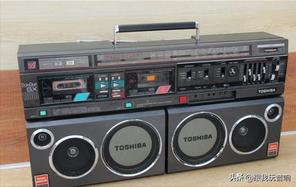 日本進口收音機、錄音機，東芝公司RT-sx1000行動式音響