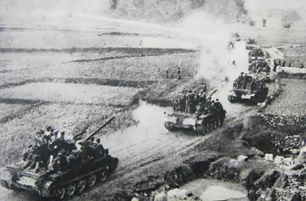 對越反擊戰，“陳錫聯怒懟許世友，稱其該火線槍斃”一事純屬謠言