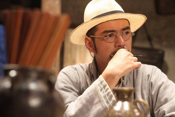 謎一樣的金城武，長得好看的男人都愛玩消失？