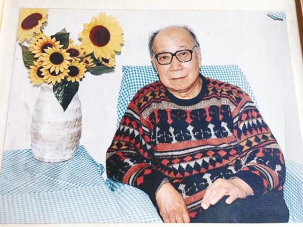 王二小墓地現狀：葬於犧牲處，兒時玩伴義務守墓59年