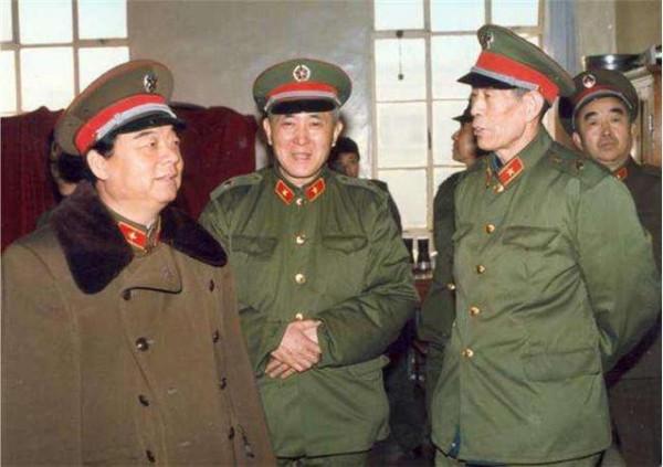 他61歲任總後勤部政委，在67軍工作時餘秋裡很欣賞他，65歲授上將