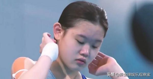 17歲張家齊接長髮,黑色齊劉海搶鏡,從芭比娃娃變甜美妹子? 17歲張家齊接長髮,黑色齊劉海搶鏡,從芭比娃娃變甜美妹子?