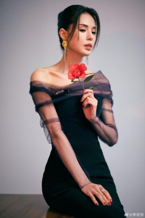 “小龍女”李若彤的結局，給所有“戀愛腦”的女生敲響了警鐘