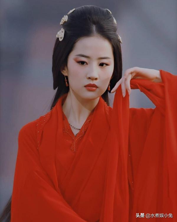 這8位非典型美人，憑什麼演起絕色大美人來既有底氣又有說服力？