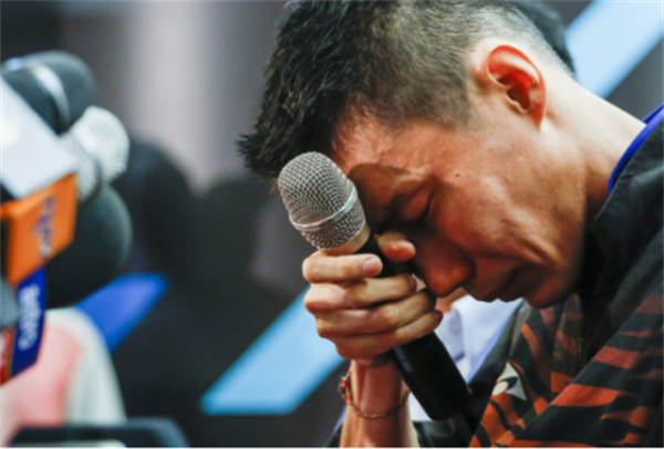 羽壇李宗偉抗癌3年：33次質子治療後，基本治癒