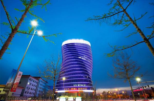 北京一大樓，造型奇葩，建立之初就被多方吐槽，建成後被說像大腸