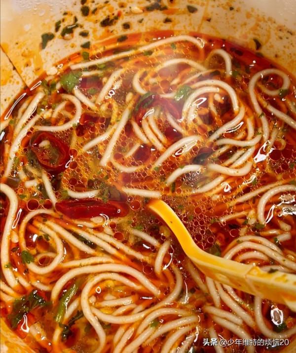 囤泡麵時,這“5款”別錯過,筋道又爽滑,好吃又解饞,很實惠 囤泡麵時,這“5款”別錯過,筋道又爽滑,好吃又解饞,很實惠