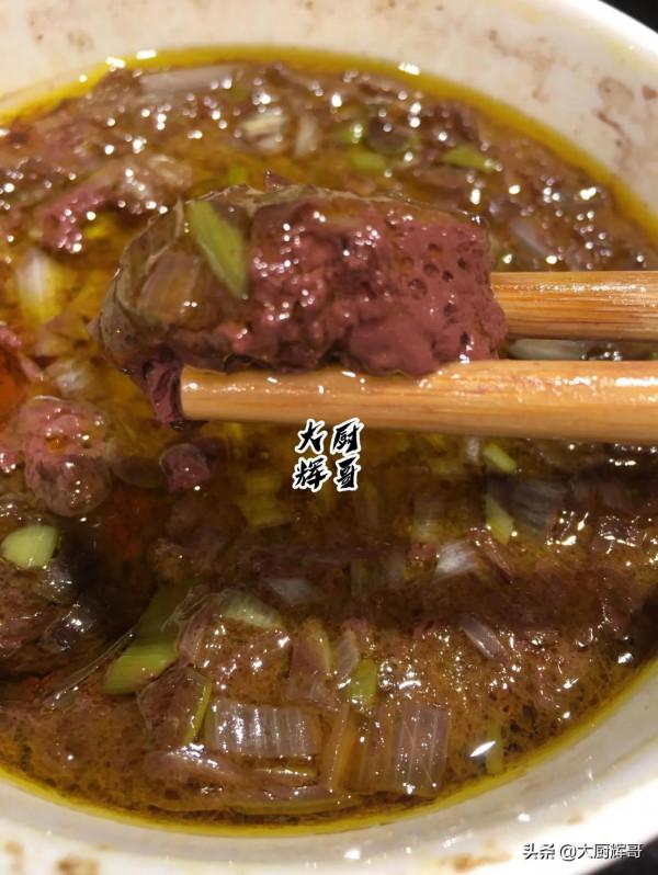 東北人請客吃飯，喝酒必點的這12道菜，接地氣兒又好吃，真香呀