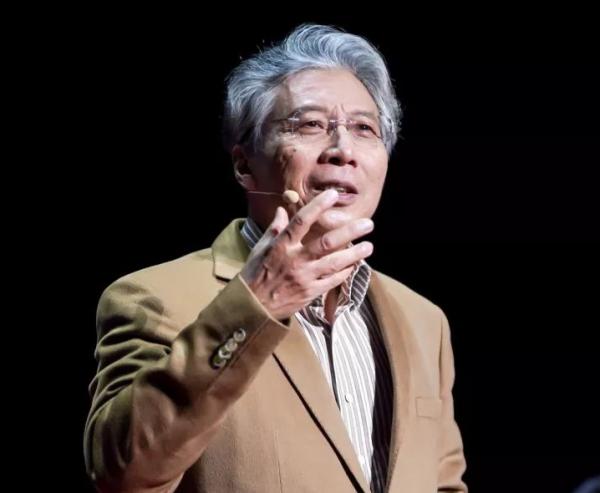 鄭若麟談《醜陋的中國人》：年輕時我也愛讀，直到開始在西方生活