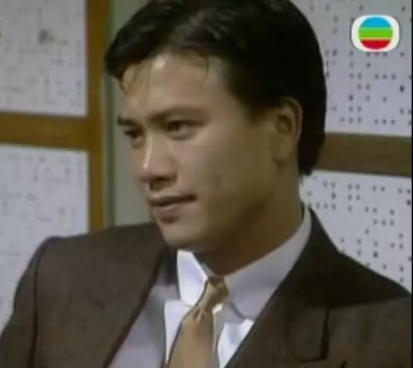 4位演“大佬”的香港演員，有人本色出演，有人全靠演技