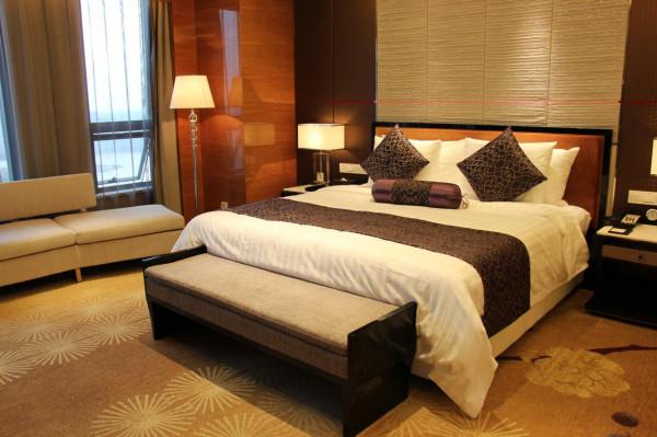 不是夫妻能到酒店住同一個房間嗎?前臺告訴你,遵守幾點規矩就行 不是夫妻能到酒店住同一個房間嗎?前臺告訴你,遵守幾點規矩就行