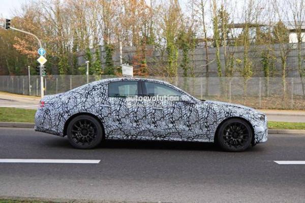 賓士全新W214諜照曝光 或為傳統E級最後的絕唱