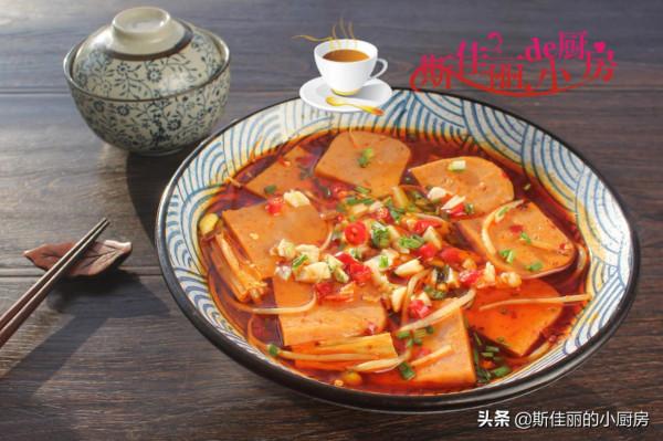 天冷煮上這麼一鍋熱乎乎的燉菜,葷素一鍋出,簡單營養美味又暖胃 天冷煮上這麼一鍋熱乎乎的燉菜,葷素一鍋出,簡單營養美味又暖胃