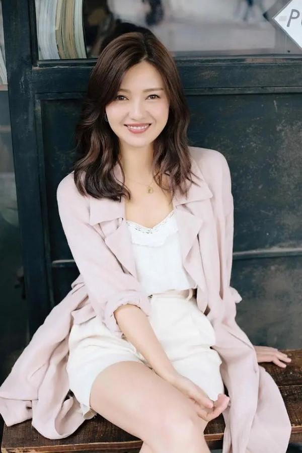 “凍齡女神”傅晶:趙寶剛都沒捧紅,就這樣改寫了她的結局 “凍齡女神”傅晶:趙寶剛都沒捧紅,就這樣改寫了她的結局