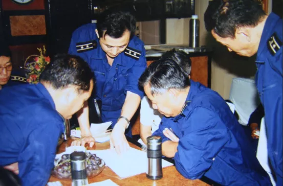 軍官達齡退役,制度化 軍官達齡退役,制度化