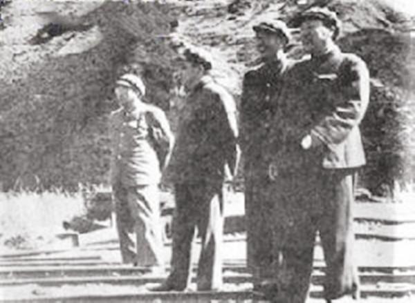 朝鮮戰爭，上級決定調司令黃永勝入朝，林彪說：我要換一個人上