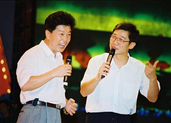 “相聲演員”大兵的毀滅史,從一夜爆紅到無人問津,他做了什麼? “相聲演員”大兵的毀滅史,從一夜爆紅到無人問津,他做了什麼?