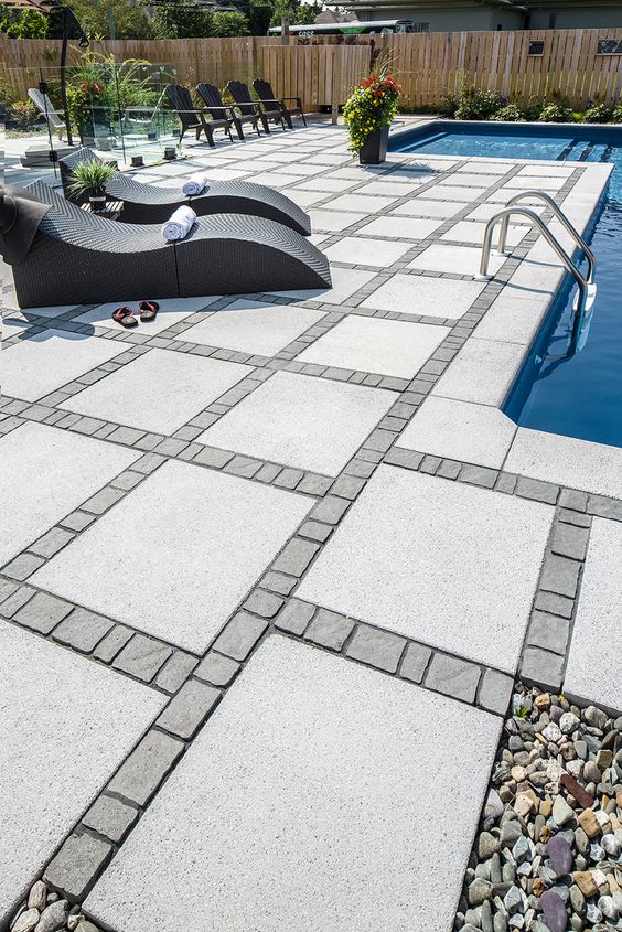 庭院地面怎麼鋪才好看？50款精緻有檔次鋪裝做法，為您提供靈感