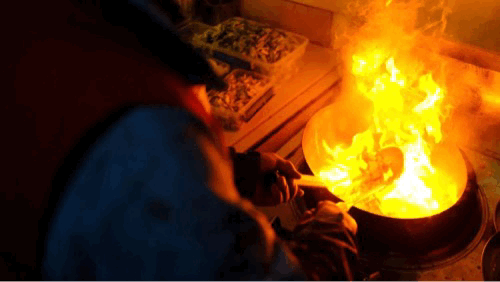 大山深處的年味，是錘出來的！紅紅火火！又香又糯