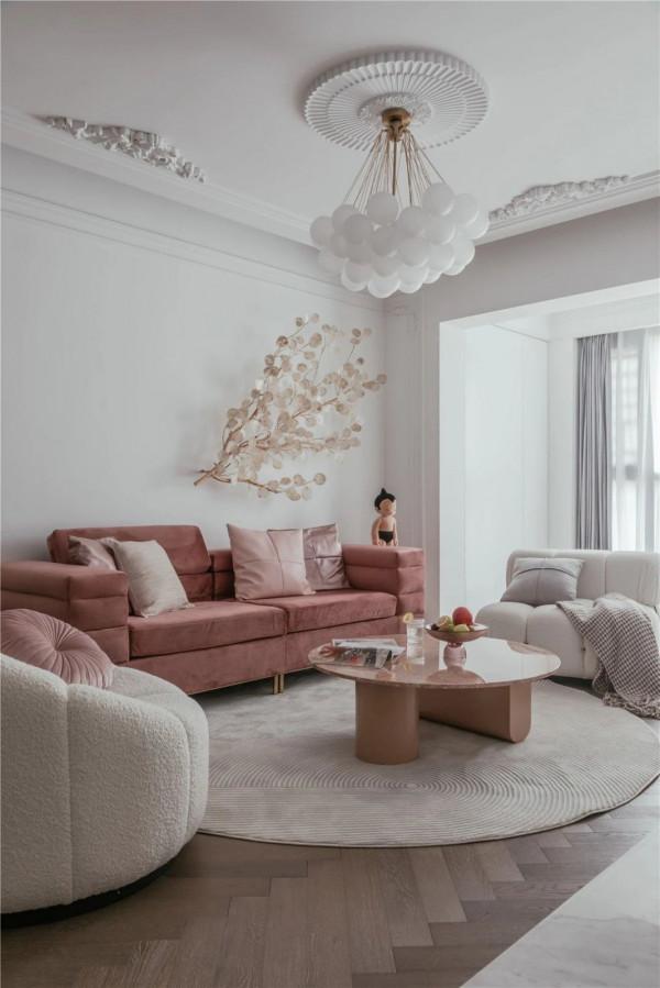 高階又要省錢的小家怎麼設計？這套現代法式的一室兩廳是個樣板