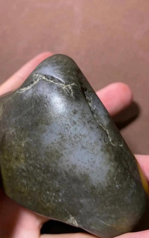 如墨似漆的油庫料