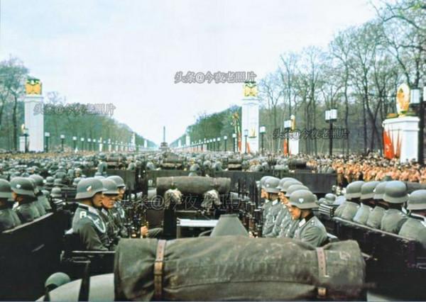 28張顛覆想象的老照片：落在德軍胸上的烏鴉，希特勒的純金城堡