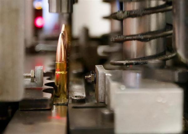 為什麼輕武器會朝著小口徑化發展 為什麼輕武器會朝著小口徑化發展