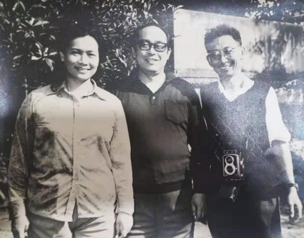 “歌壇聖女”朱逢博:30歲和老師閃婚,84歲守了老公骨灰13年 “歌壇聖女”朱逢博:30歲和老師閃婚,84歲守了老公骨灰13年