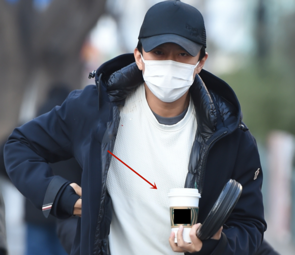 春晚第五次聯排來了！眾星低調進出，李宇春穿裙子鄧超自帶咖啡