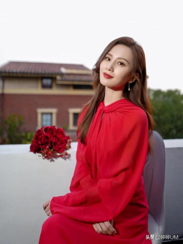 劉詩詩桌布精選