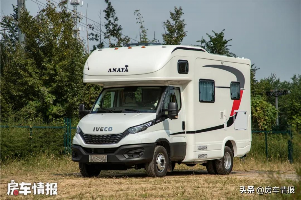 4座4臥的阿娜亞房車,帶12度電和350L水,還用竹子做傢俱真牛 4座4臥的阿娜亞房車,帶12度電和350L水,還用竹子做傢俱真牛