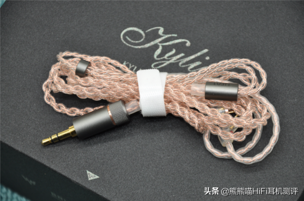 顏如玉&comma;卻有好聲音&comma;高解析HIFI耳機&comma;威澤Kylin HE01評測耳機評測