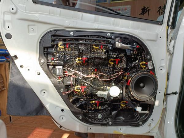 起亞佳樂升級全車丹拿音響系統，滿足車主高品質的聽音需求
