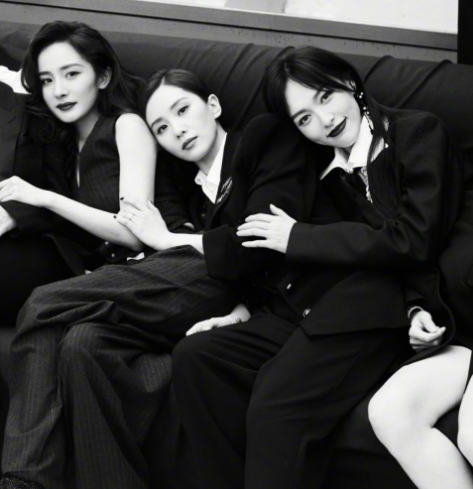 曾經的好閨蜜,如今無交流?這幾對“明星姐妹花”,還會和好嗎? 曾經的好閨蜜,如今無交流?這幾對“明星姐妹花”,還會和好嗎?