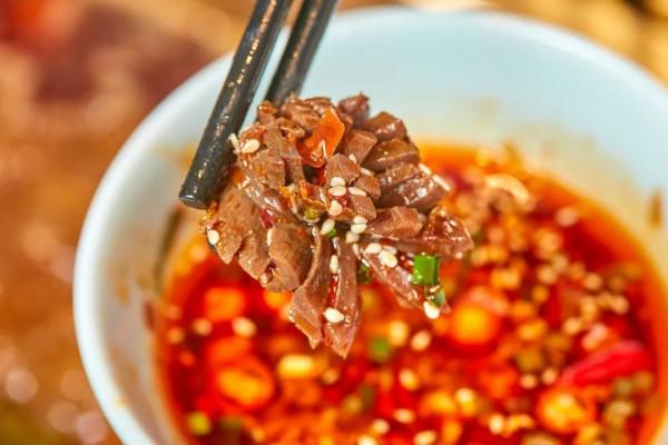 吃火鍋不會調蘸料?教你4種萬能調料搭配,隨便蘸啥都好吃 吃火鍋不會調蘸料?教你4種萬能調料搭配,隨便蘸啥都好吃