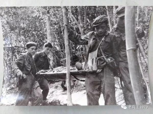 老照片紀錄對越自衛還擊戰：一張照片一個驚心動魄的戰鬥故事