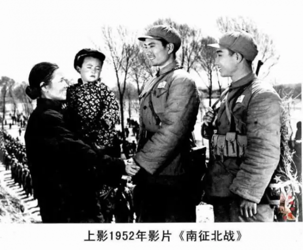 老一輩記憶中的老電影劇照，至今依然看了又看 九