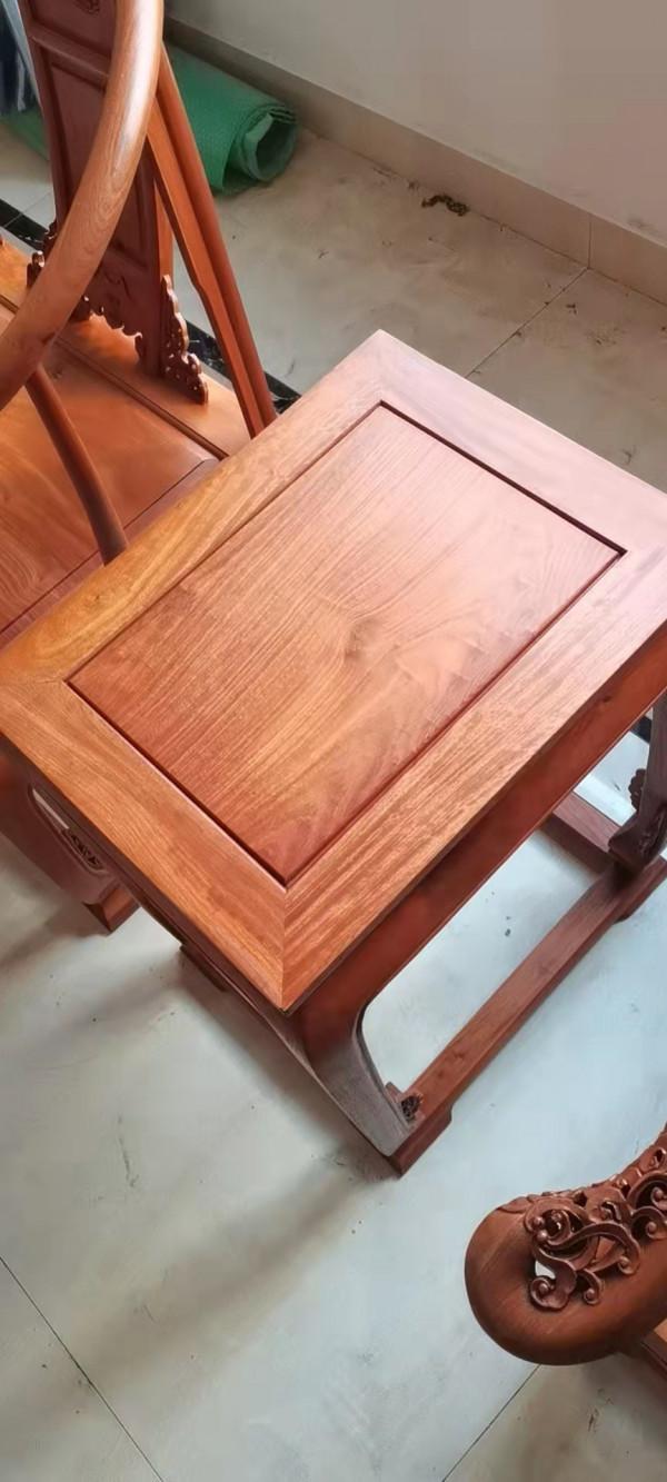 4900緬甸花梨兩拼皇宮椅三件套今日先發部分，大家看值不值？